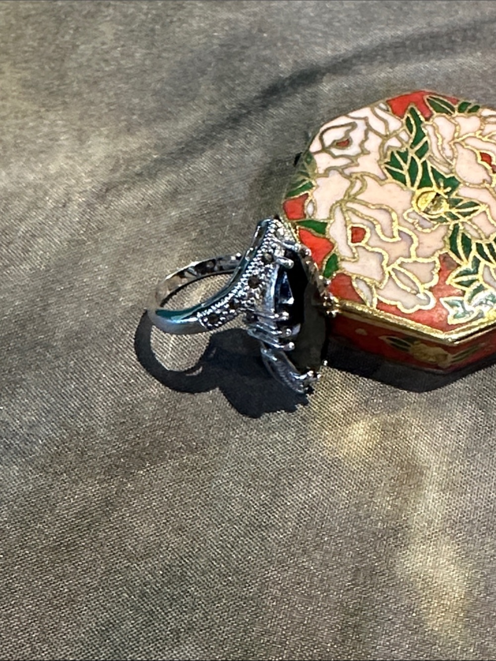 Sterling Silver Black Stone Halo Cocktail Ring size 5.5